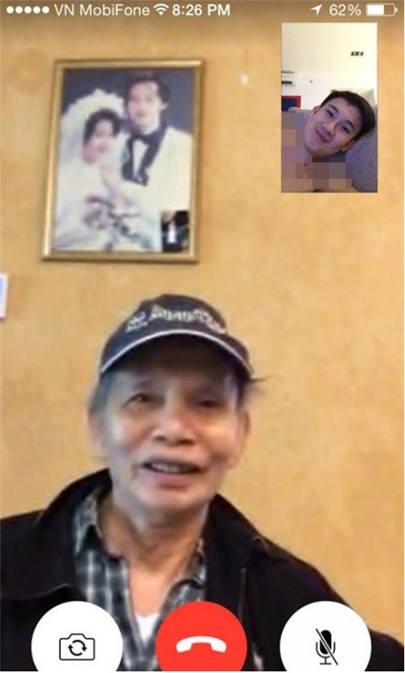 Bức ảnh cưới của Hoài Linh và vợ vô tình bị lộ ra khi Dương Triệu Vũ