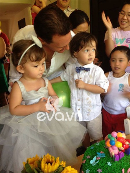 Hồng Nhung khoe ảnh con nhân ngày 1/6 - 5