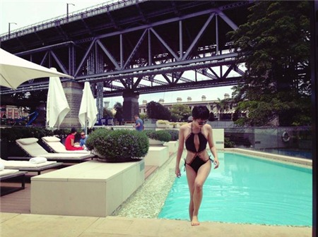 4 xu hướng đồ bơi đang khiến kiều nữ Việt