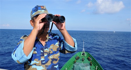 cảnh sát biển; giàn khoan; TQ; Trung Quốc