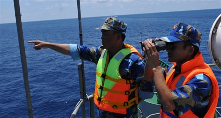 cảnh sát biển; giàn khoan; TQ; Trung Quốc