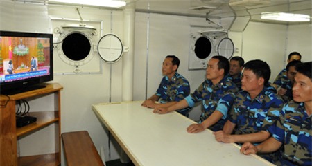 cảnh sát biển; giàn khoan; TQ; Trung Quốc