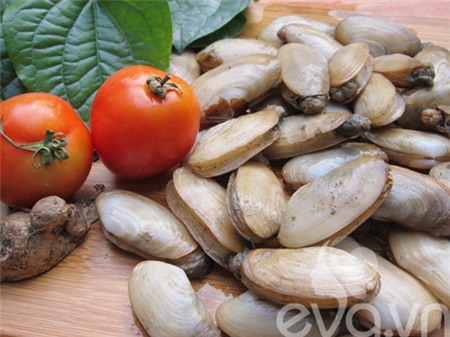 Canh tu hài nấu lá lốt thơm ngon - 1