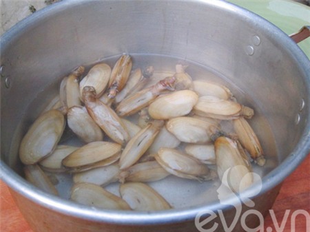 Canh tu hài nấu lá lốt thơm ngon - 2