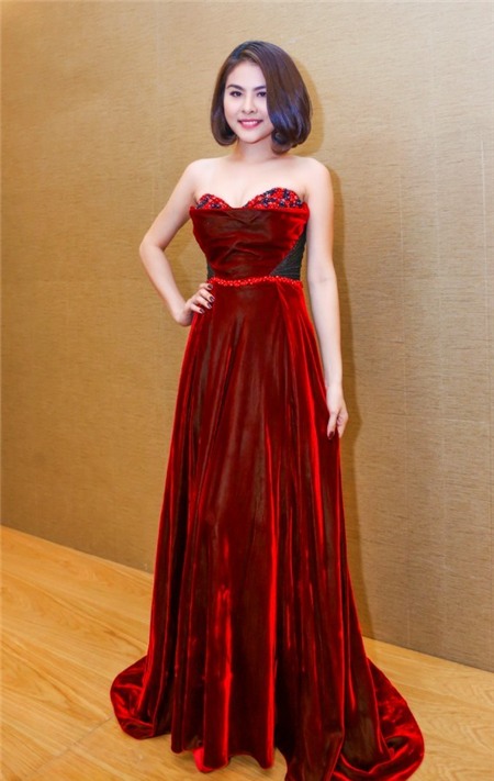 Vân Trang, sao xấu, mặc thảm họa