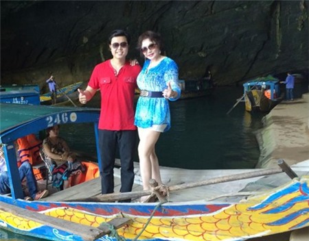 Vũ Hoàng Việt và người yêu lãng mạn tại Quảng Bình - 7