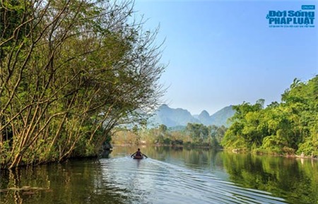 Say đắm cảnh đẹp mùa thu trên dòng suối Yến - 7