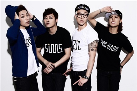 Nhóm M.I.B phần nào nổi tiếng nhờ câu chuyện 3 USD của Kangnam.