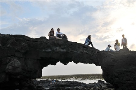cổng tò vò, đảo Lý Sơn, dấu tích, hoạt động núi lửa, đáy biển