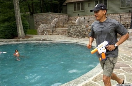 10 khoảnh khắc hồn nhiên của Tổng thống Obama