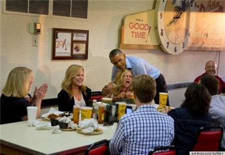 10 khoảnh khắc hồn nhiên của Tổng thống Obama