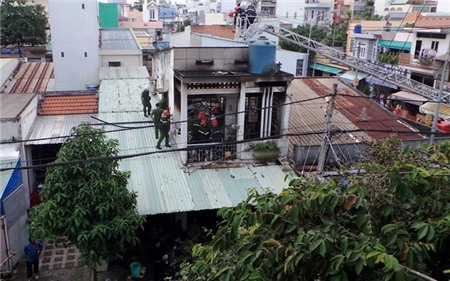 Dập tắt hỏa hoạn, phát hiện 1 người bị chết cháy trong nhà