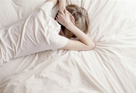 Thời nào mà anh ấy vẫn quan tâm chuyện trinh tiết? - 2