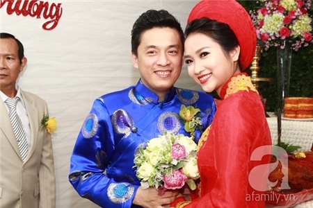 "Cơn sốt" đua nhau lấy vợ trẻ của các sao nam Việt 10