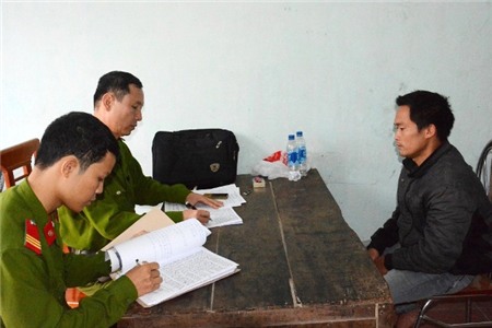 Hà Tĩnh; đâm chết bạn