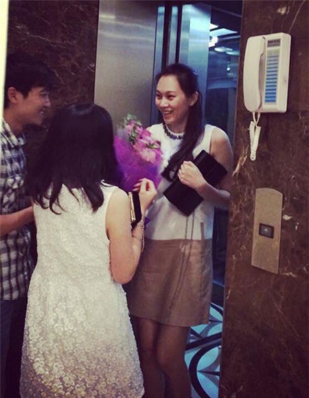 Ngọc Thạch hạnh phúc khoe bụng bầu 5 tháng - 4