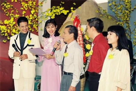 MC Thanh Bạch và Quỳnh Hoa.