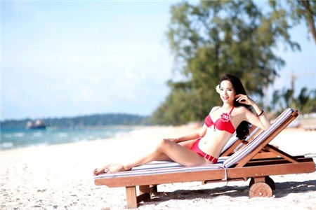 Hoa hau Nguyen Cao Ky Duyen va A hau Huyen My