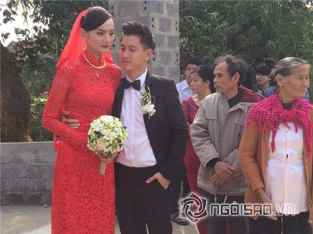 Lê Thúy bất ngờ đổ bệnh sau đám cưới