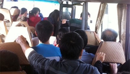 Xe 'chặt chém': Hành khách nói có, cảnh sát nói không