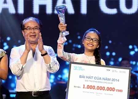 Phương Mỹ Chi giành giải 1 tỷ đồng của Bài hát yêu thích 2014