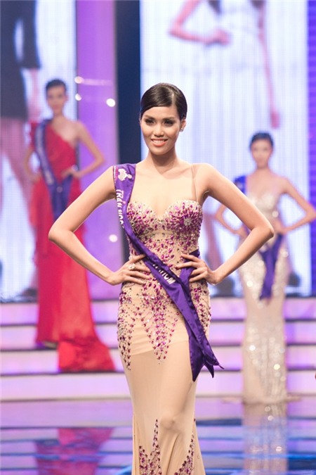 Hành trình trở thành đại diện Việt Nam dự Miss World 2015 của Lan Khuê 2