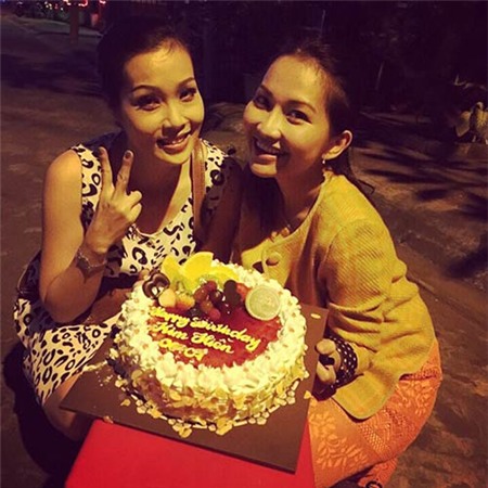 Kim Hiền đón sinh nhật ngọt ngào sau tin vui có bầu - 6