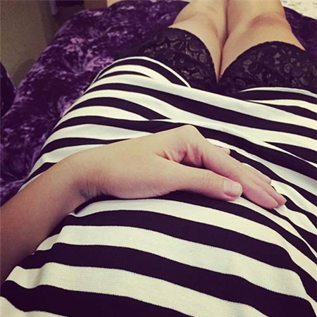 Kim Hiền đón sinh nhật ngọt ngào sau tin vui có bầu - 9