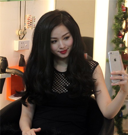 Hot girl Tâm Tít để lộ rõ bụng bầu trước ngày cưới - 6