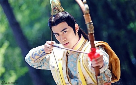 Để tạo ra một Lý Trị thuyết phục người xem, một tháng trước ngày bấm máy, Lý Trị Đình dành mỗi ngày 8 tiếng để tập thể hình, tập cưỡi ngựa, bắn cung và nghiên cứu phong thái người xưa qua phim ảnh.