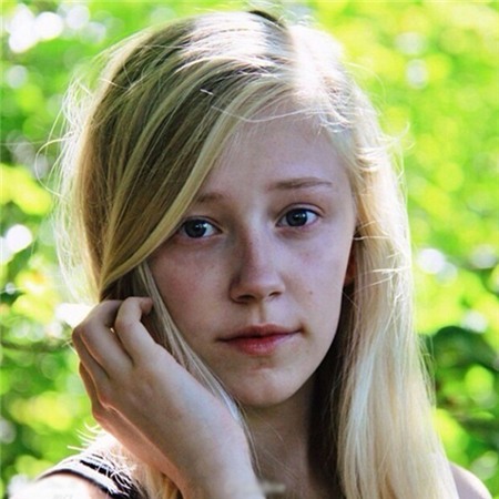 Mặt mộc gây thất vọng của những 