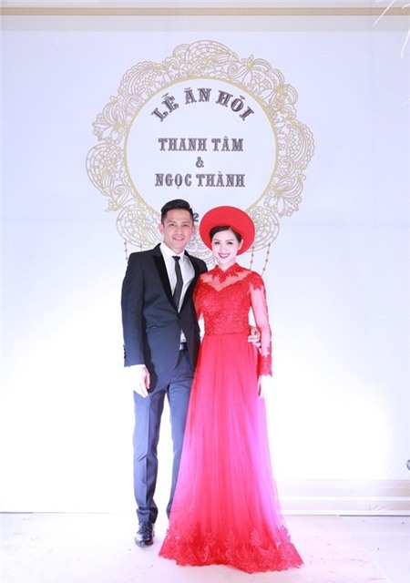 hao-huc-don-cho-3-dam-cuoi-cung-ngay-cua-showbiz-viet-6