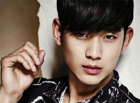 my-nam-kim-soo-hyun-la-nguoi-dan-ong-hoan-hao-nhat-2014mm