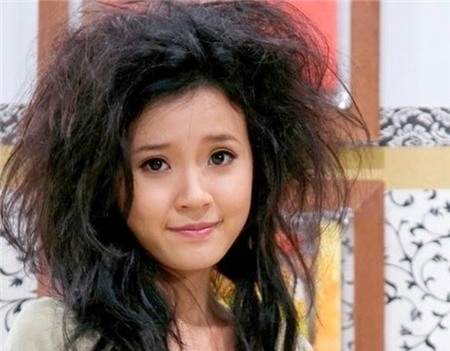 Hành trình 'vịt hóa thiên nga' của 4 mỹ nhân Việt