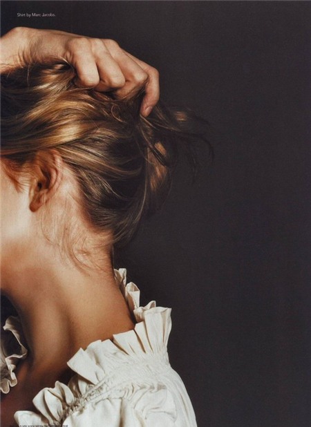 Liệu pháp hiệu quả cứu vãn tình trạng da đầu khô, gàu 5