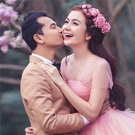 Lộ thiệp cưới ấn tượng của Huỳnh Đông - Ái Châu - 5