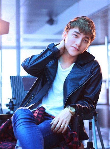 BST áo khoác thu đông kiểu cách của Sơn Tùng M-TP