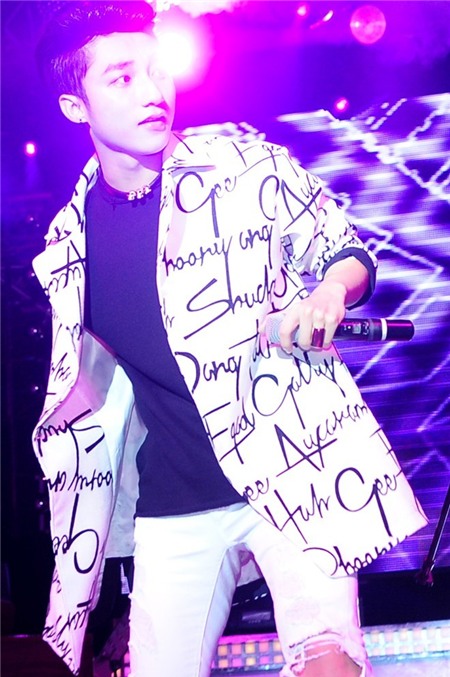 BST áo khoác thu đông kiểu cách của Sơn Tùng M-TP