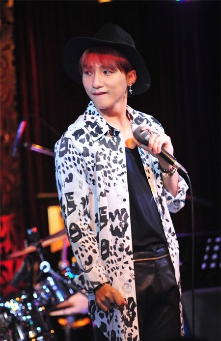 BST áo khoác thu đông kiểu cách của Sơn Tùng M-TP