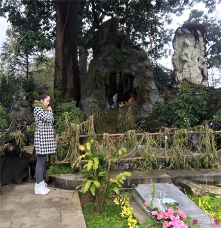 an-mac-phan-cam-di-dien-bao-thy---quynh-nga-da-kheo-lai-fanmm