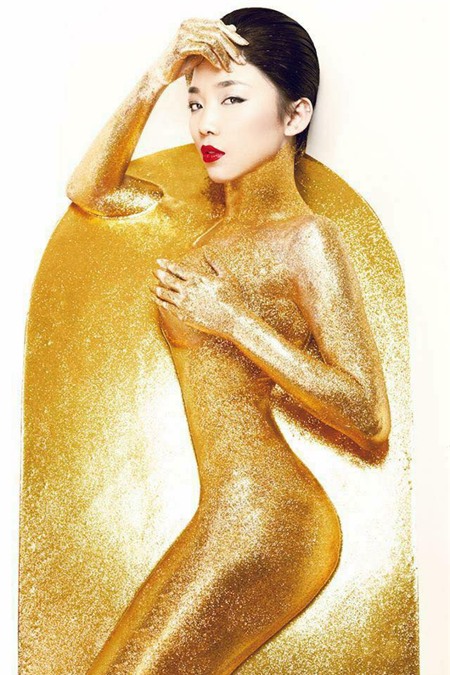 toc-tien-khoe-anh-nude-sau-khi-gianh-giai-phu-nu-cua-nam-2