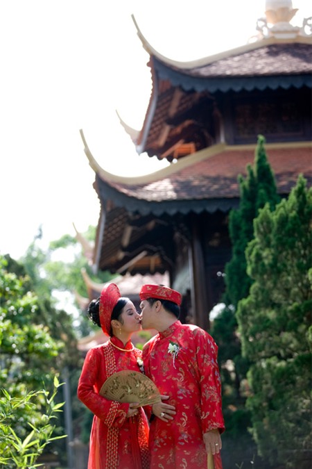 Sau hơn 4 năm chung sống với nhau, mới đây, danh hài Thúy Nga bất ngờ lên tiếng tố cáo chồng lừa dối.