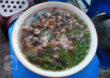 3 quán bún ngon giá chỉ 20 ngàn trong lòng phố cổ 2