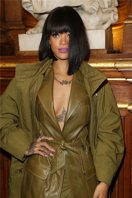 Điểm danh loạt màu son ấn tượng "cộp mác" Rihanna 2