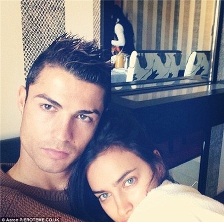 Nhìn lại cuộc tình 4 năm đầy ngọt ngào của Ronaldo và Irina Shayk 17