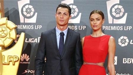Nhìn lại cuộc tình 4 năm đầy ngọt ngào của Ronaldo và Irina Shayk 26