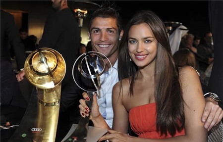 Nhìn lại cuộc tình 4 năm đầy ngọt ngào của Ronaldo và Irina Shayk 9
