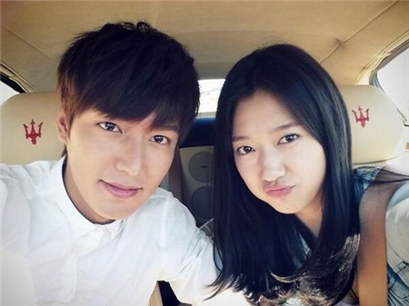 Nghi vấn Lee Min Ho đã bí mật yêu và chia tay Park Shin Hye 1