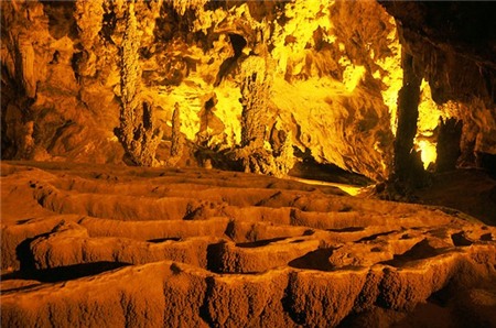 Huyền ảo động Ngườm Ngao 9