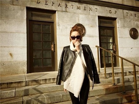 1 áo khoác da, 10 cách mix thú vị của Minh Hằng